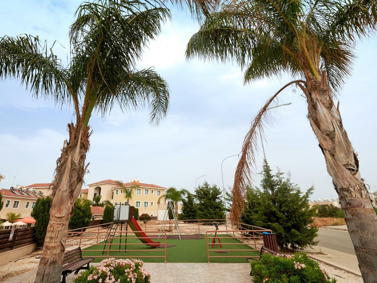 Kyklades Angie Resort Protaras Exterior photo